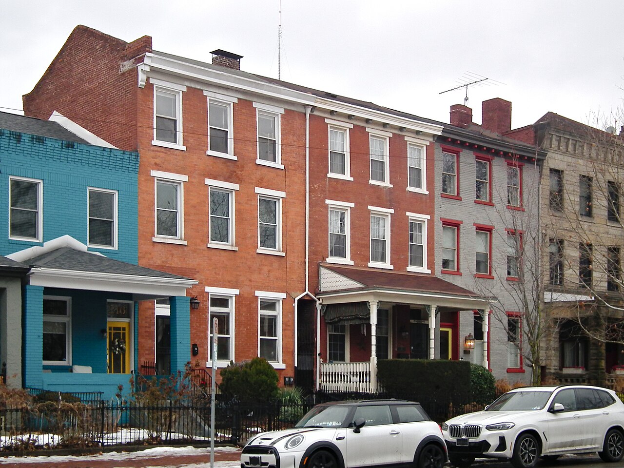 Row of historic Victorian rowhouses on the Mexican War Streets in Pittsburgh